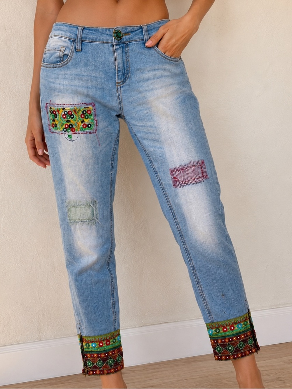 Desigual Embroidered Patchwork Mirror Work Cropped Jeans Size 28